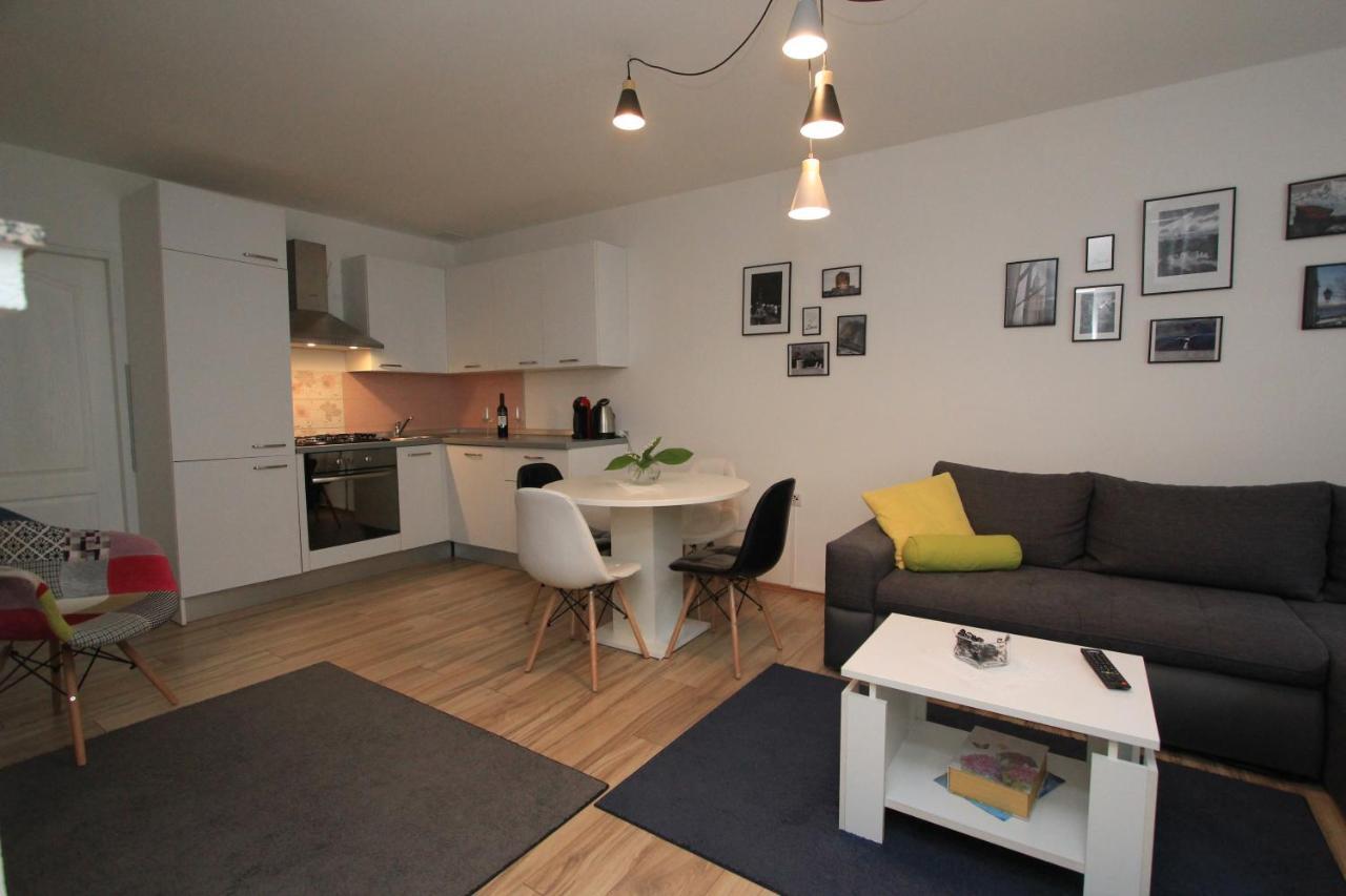Gospic Riverside Apartment Dış mekan fotoğraf